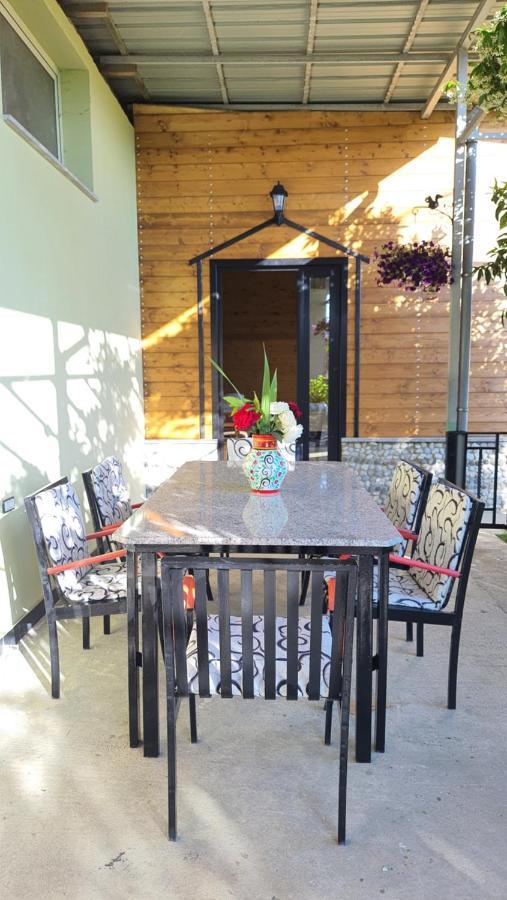 Room With Private Garden Shkodër Екстериор снимка